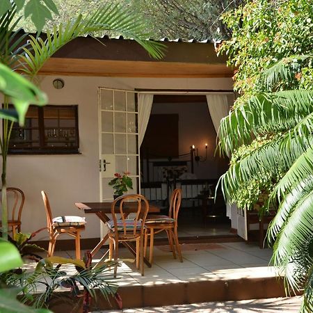 Kasane Self Catering Hotel Buitenkant foto