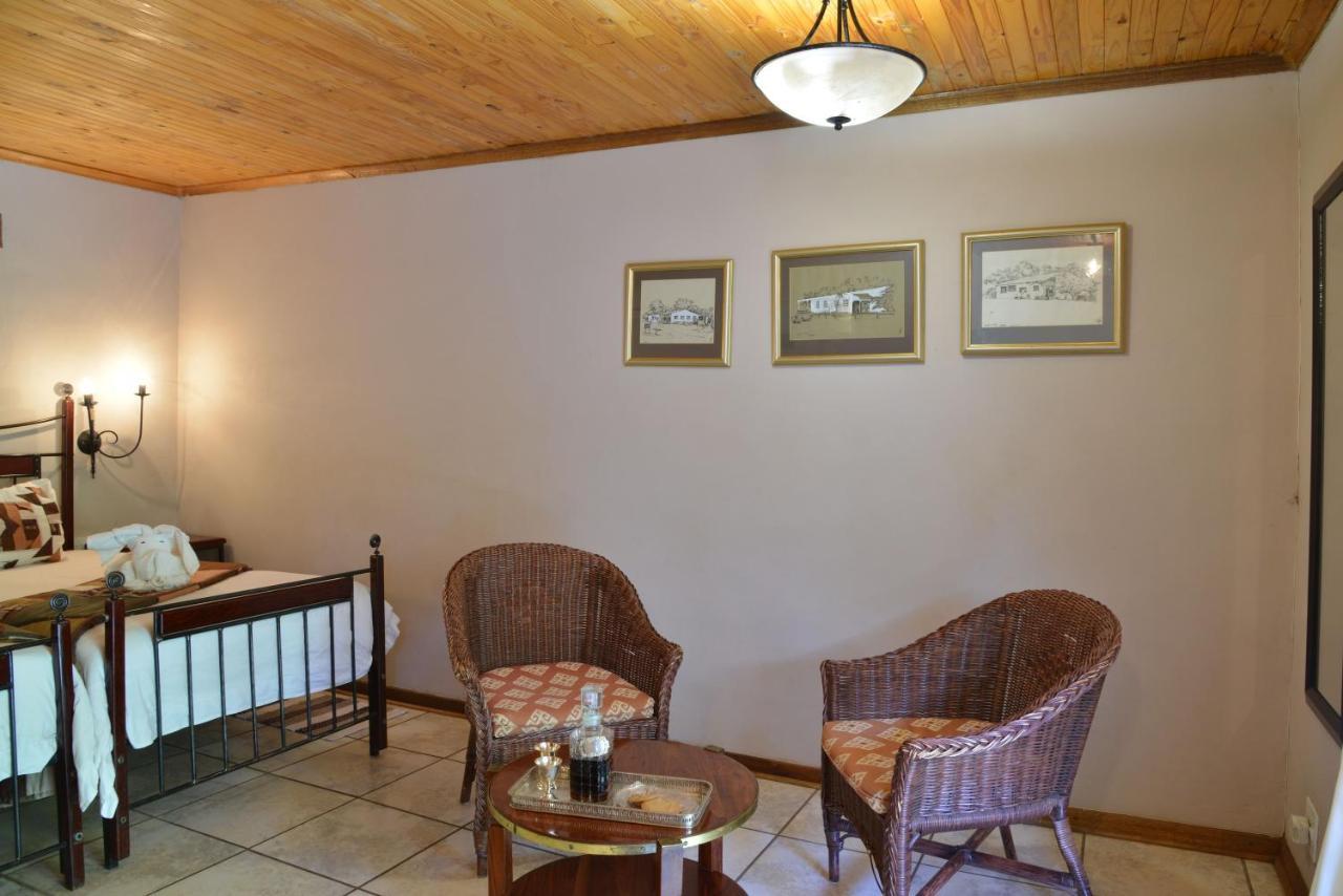 Kasane Self Catering Hotel Buitenkant foto