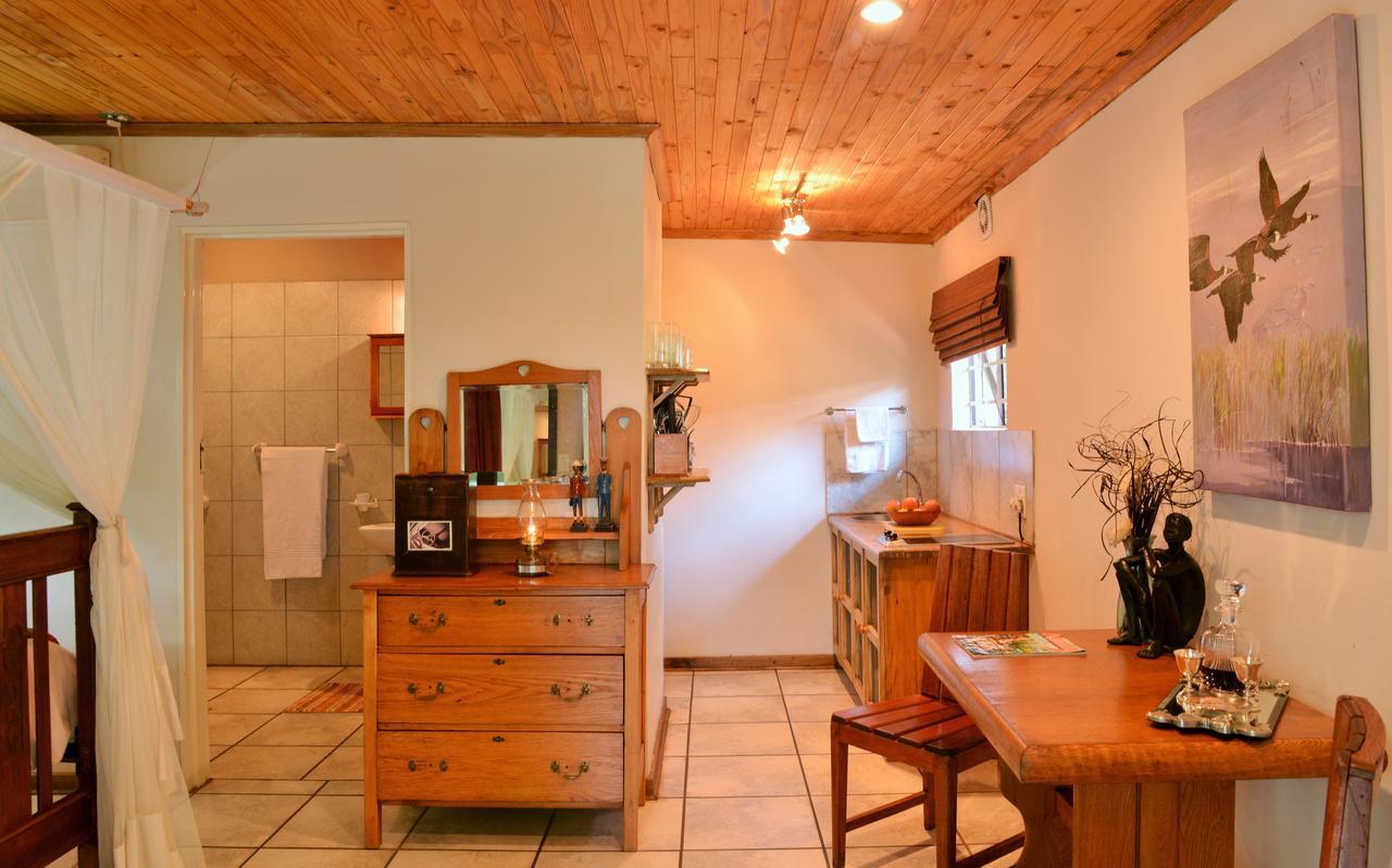 Kasane Self Catering Hotel Buitenkant foto